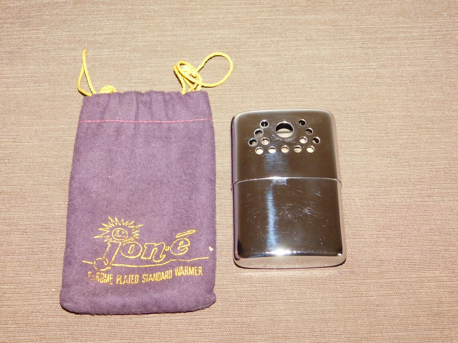 VINTAGE CAMPING HIKING JON E POCKET HAND WARMER IN CLOTH POUCH