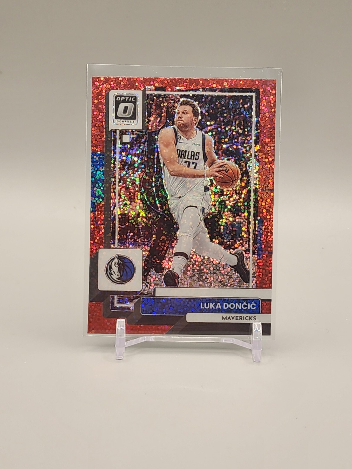 Luka Doncic 2022-23 Donruss Optic #160 Red Sparkle Prizm