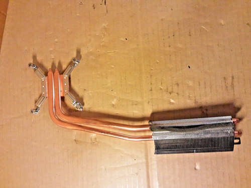 Dell Inspiron One 2320 Vostro 360 All in One PC CPU Kühlkörper Kühler VNXK9