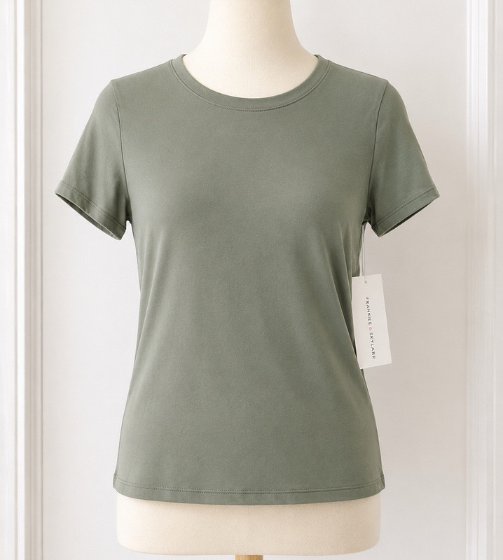Frankee & Skylar Women’s Green Solid Crew Neck Short Sleeve Stretch Knit Tee L