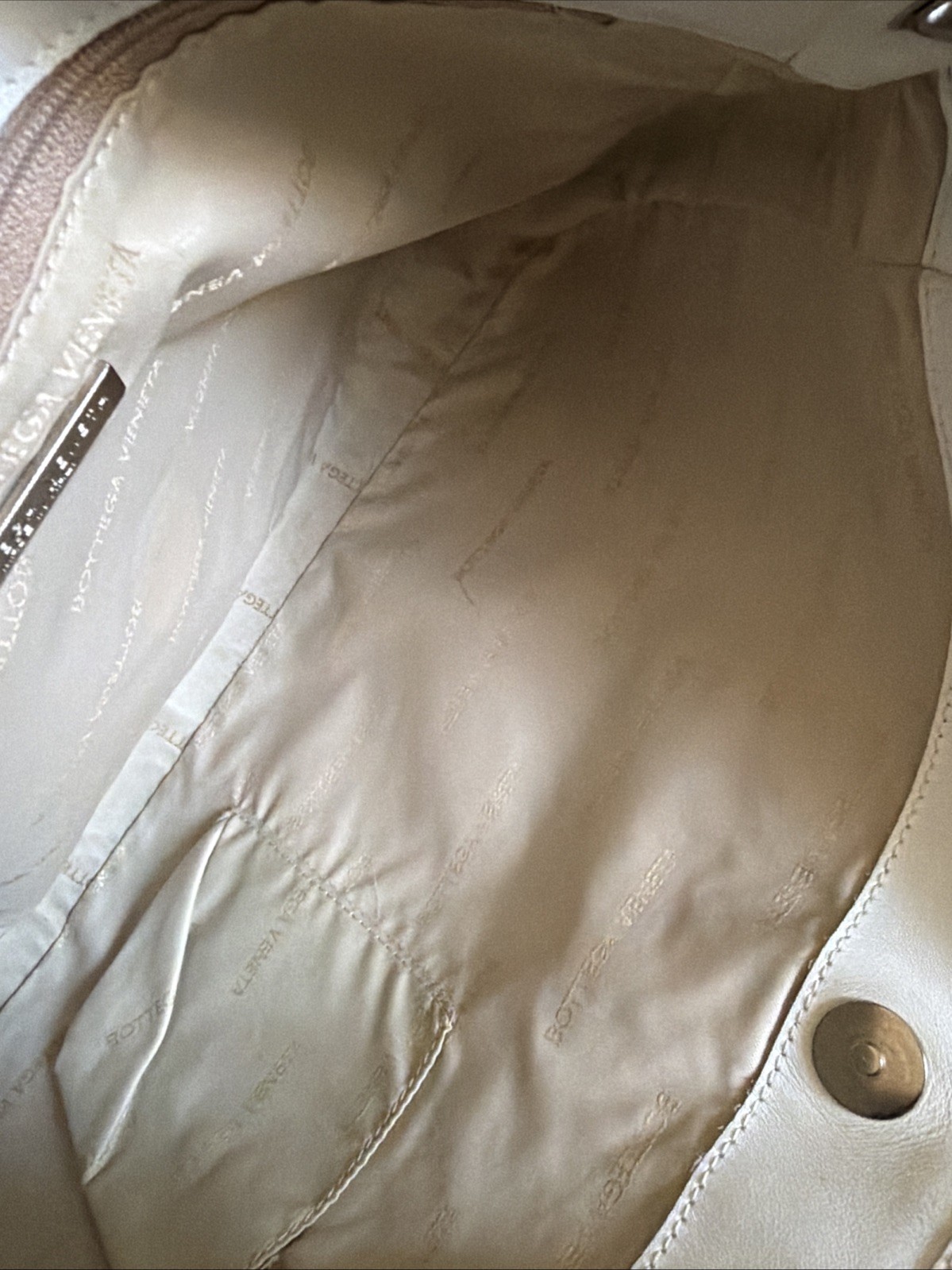 Vintage Bottega Veneta Made In Italy Shoulder Bag thumbnail 10