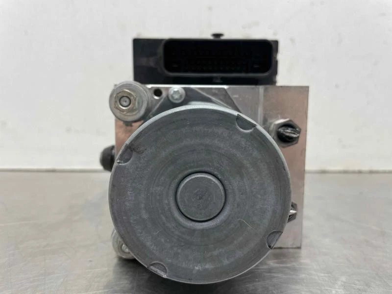 Conjunto de bomba de freno antibloqueo ABS 2010-2012 Jaguar XJ fabricante de equipos originales Foto 2 de 4