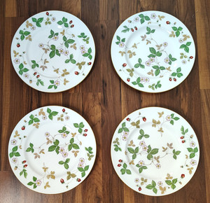 Wedgewood Bone China Wild Strawberry | eBay
