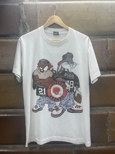 Vintage Cleveland Browns 90s Rap Looney Tunes Bugs Taz Singl 1990s vintage concert t-shirt, vintage, single stitch, B+ condition