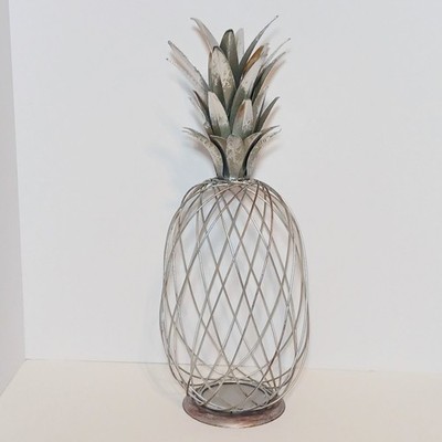 Large Silver Pineapple 19” Metal/Wire Metallic Indoor/Outdoor