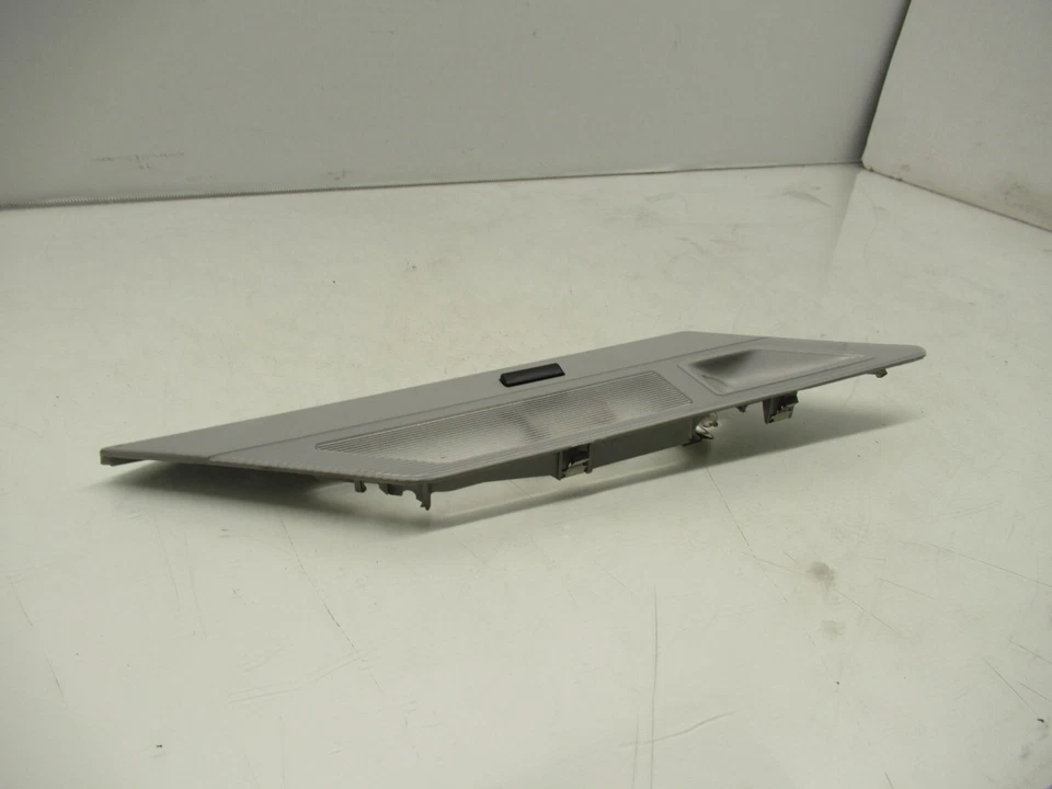 95-01 BMW E38 740i 740iL TRASERO DERECHO LADO PASAJERO LECTURA DOMO LUZ LÁMPARA OEM Foto 4 de 4