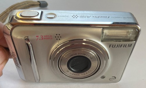 Fujifilm FinePix A700 Digital Camera 7.3MP Silver w/ Accessories & Box, Tested - Picture 12 of 13