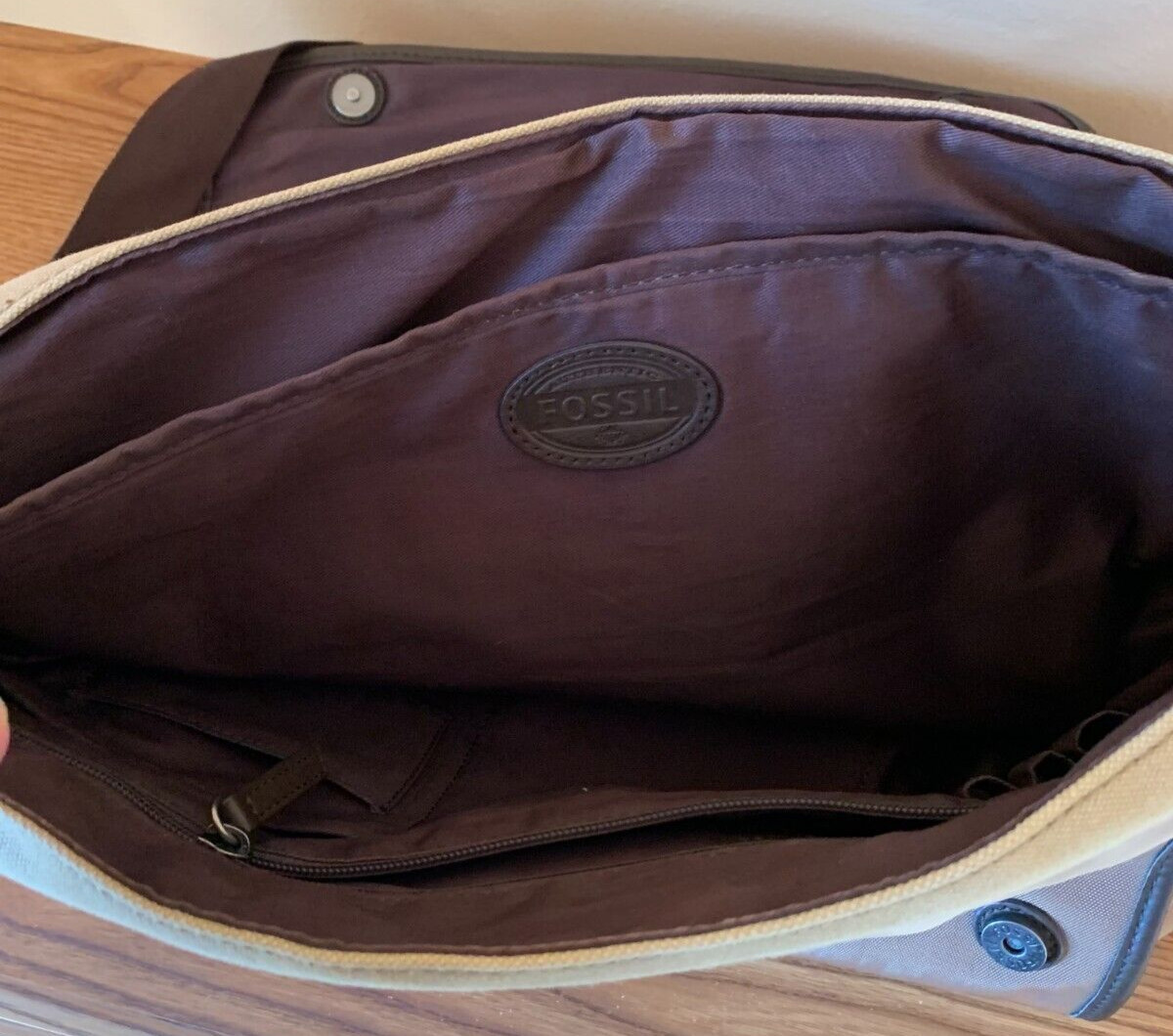Fossil Crossbody Messenger/Computer Shoulder Top … - image 9