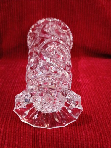 Pressed Glass-Crystal VASE PinWheel Sunburst Pattern 6-1/4"T-Footed-Sawtooth Rim - Picture 6 of 10
