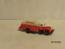 Classic Metal Works Conoco 1954 Ford F-700 Fuel Delivery Truck  N scale