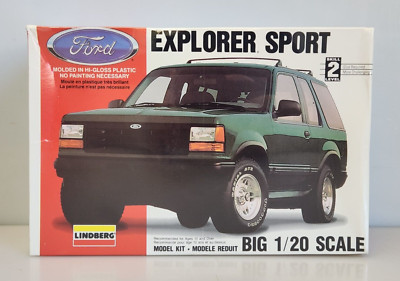 Lindberg Ford Explorer Sport Big 1/20 Scale Truck Model Kit 72511