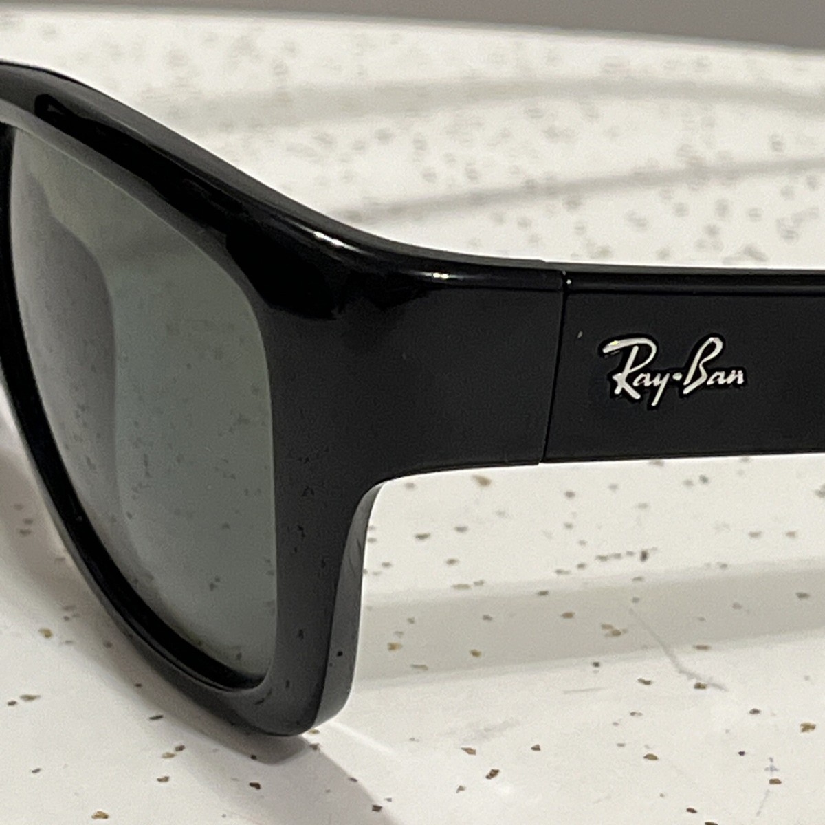 RAY-BAN RB 4194 601/9A BLACK AUTHENTIC POLARIZED SUNGLASSES 53-17