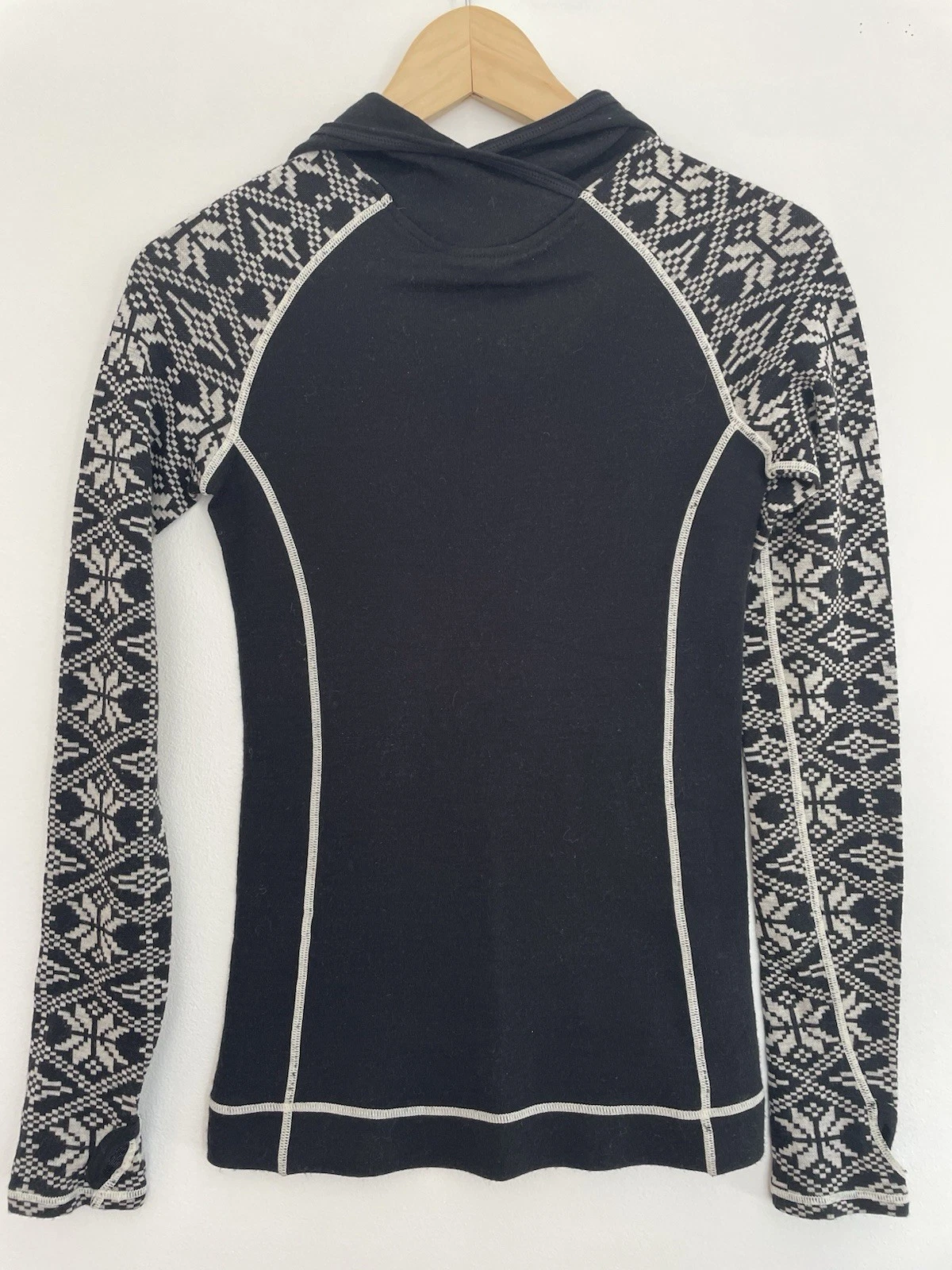 Dakini Women’s Base Layer with Hood 100% Wool Long Sleeve Sz XS
