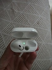 Apple AirPods 2nd Generation Left AirPod Only and charging case