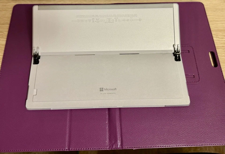 Microsoft Surface Pro 4 Intel Core i5-6300U CPU @ 2.40GHz 4GB RAM 128GB SSD - Image 4 of 4