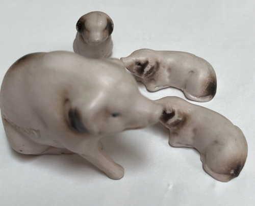 Antique German 4 Bisque Miniature Pink Pig Farm Animal Family Set - Picture 11 of 12