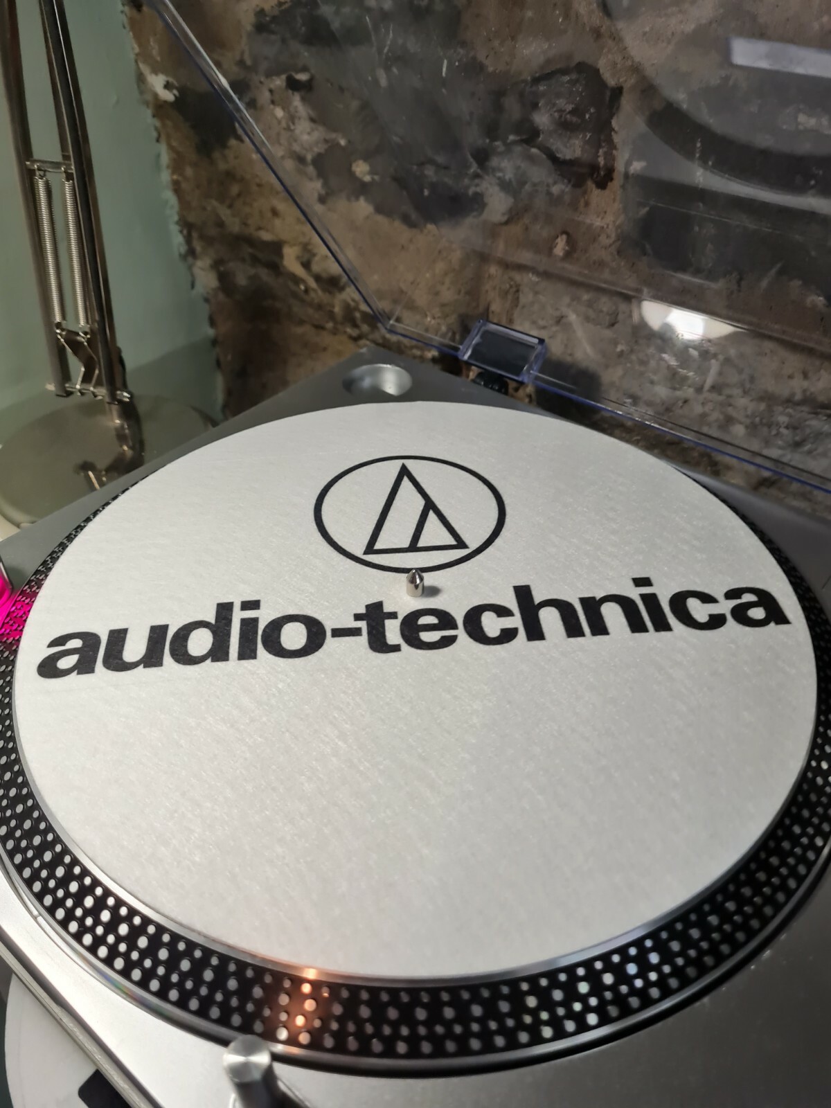 Audio Technica inspired 12" SLIPMAT DJ TURNTABLES HIFI x1 single Slip