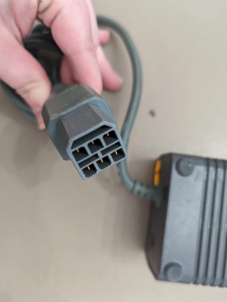 MICROSOFT HP-AW17EF3 (PSJ001166) AC ADAPTER XBOX - Image 2 of 4