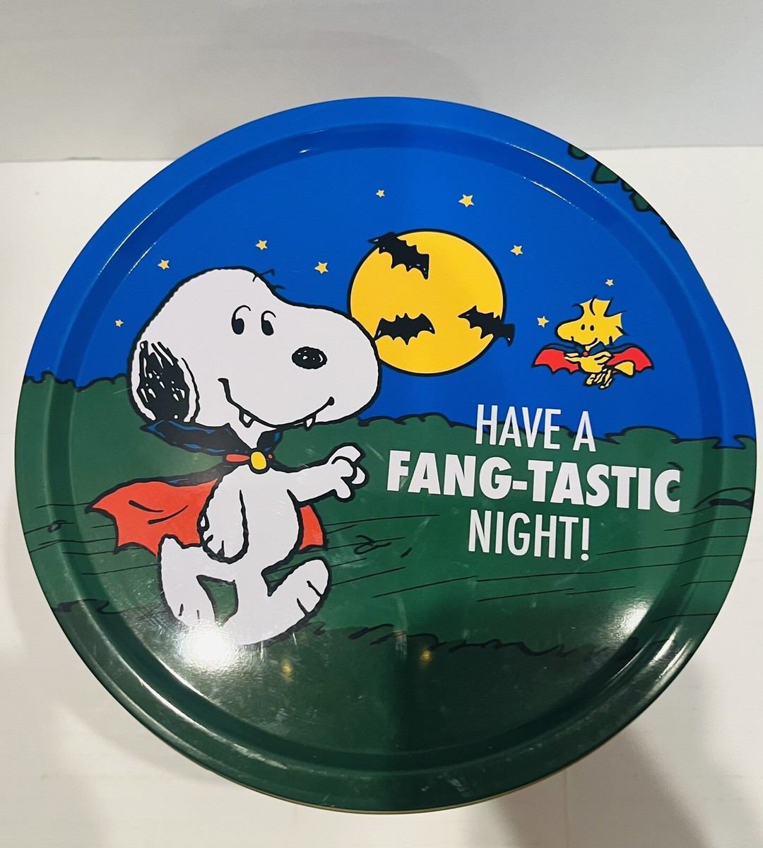 Original Gourmet Peanuts Snoopy Vampire Halloween Sugar Cookie Tin