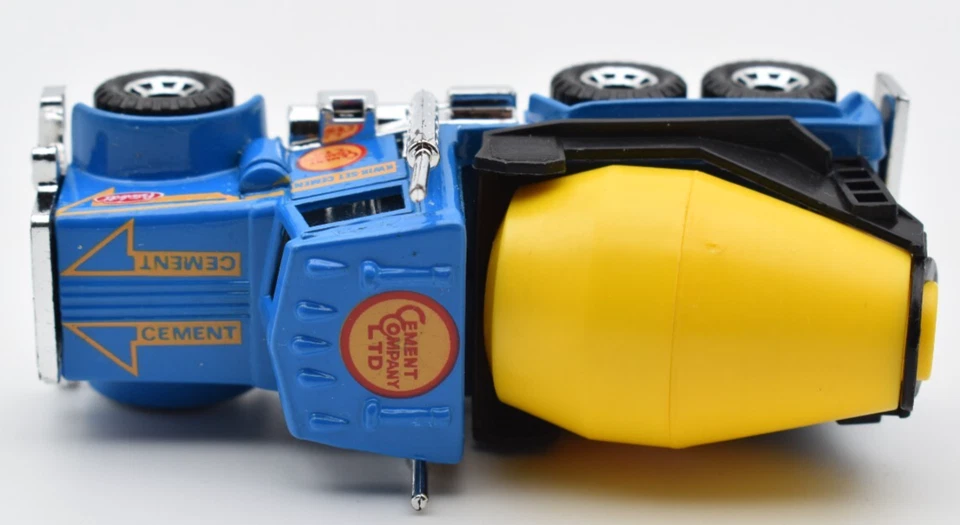 Matchbox Superfast #19 Peterbilt Cement Truck Kwik Set Cement. Made in Macao - Immagine 3 di 4