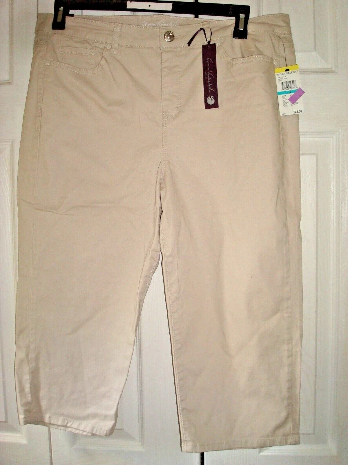 Ladies Capri Pants Size 16 Gloria Vanderbilt Sand Slimming