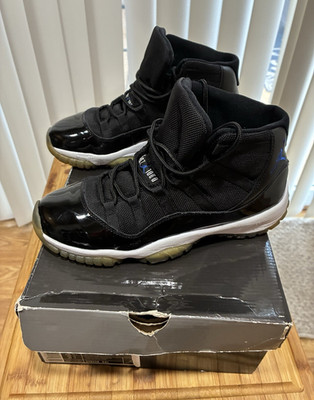 Jordan Air Jordan 11 Retro GS Boys Space Jam Sneakers 6Y Black/Blue/White