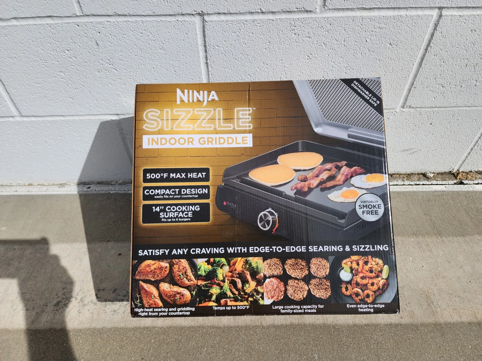 Ninja Sizzle 14" Electric Griddle, Indoor, Nonstick, 1450W 500F GR100 (NEW)
Opens in a new window or