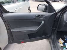 SKODA YETI TDI MK1 PASSENGER N/S FRONT DOOR CARD 2009-2013 5L0867011