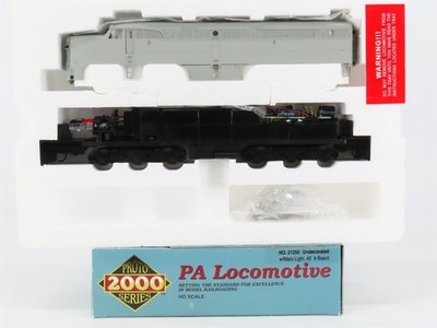 HO Scale Proto 2000 21250 Undecorated PA Diesel Locomotive 