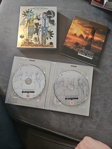 Sword Art Online II DVD & BluRay Boxset (4 Disc) Collectors Edition - Picture 6 of 9