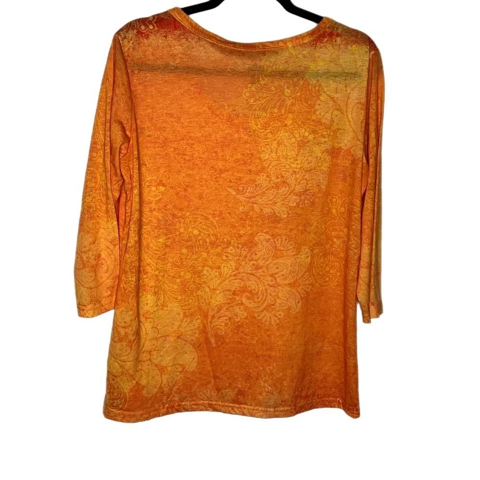 Camiseta grande Halloween. Celebra marca. Naranja con calabazas. Tan lindo Foto 3 de 4