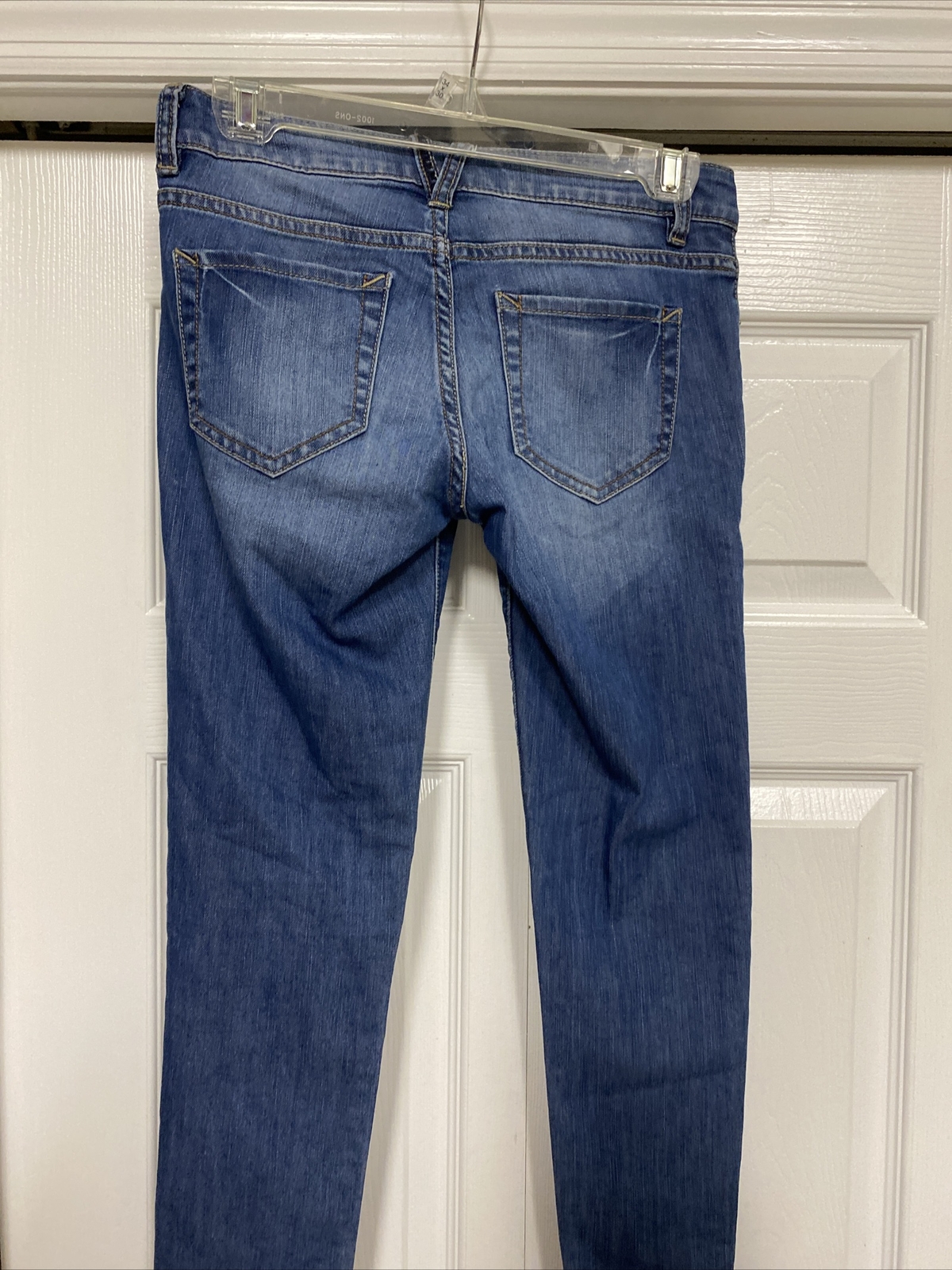 BCBGeneration women’s  Shadow Patch Skinny Jeans … - image 11