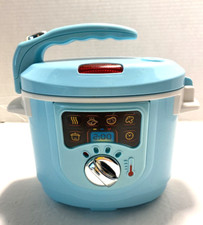 Members Mark Smart Kitchen Toy Appliance Cooker Lights  Sound Works 7.5"x7.5x5"