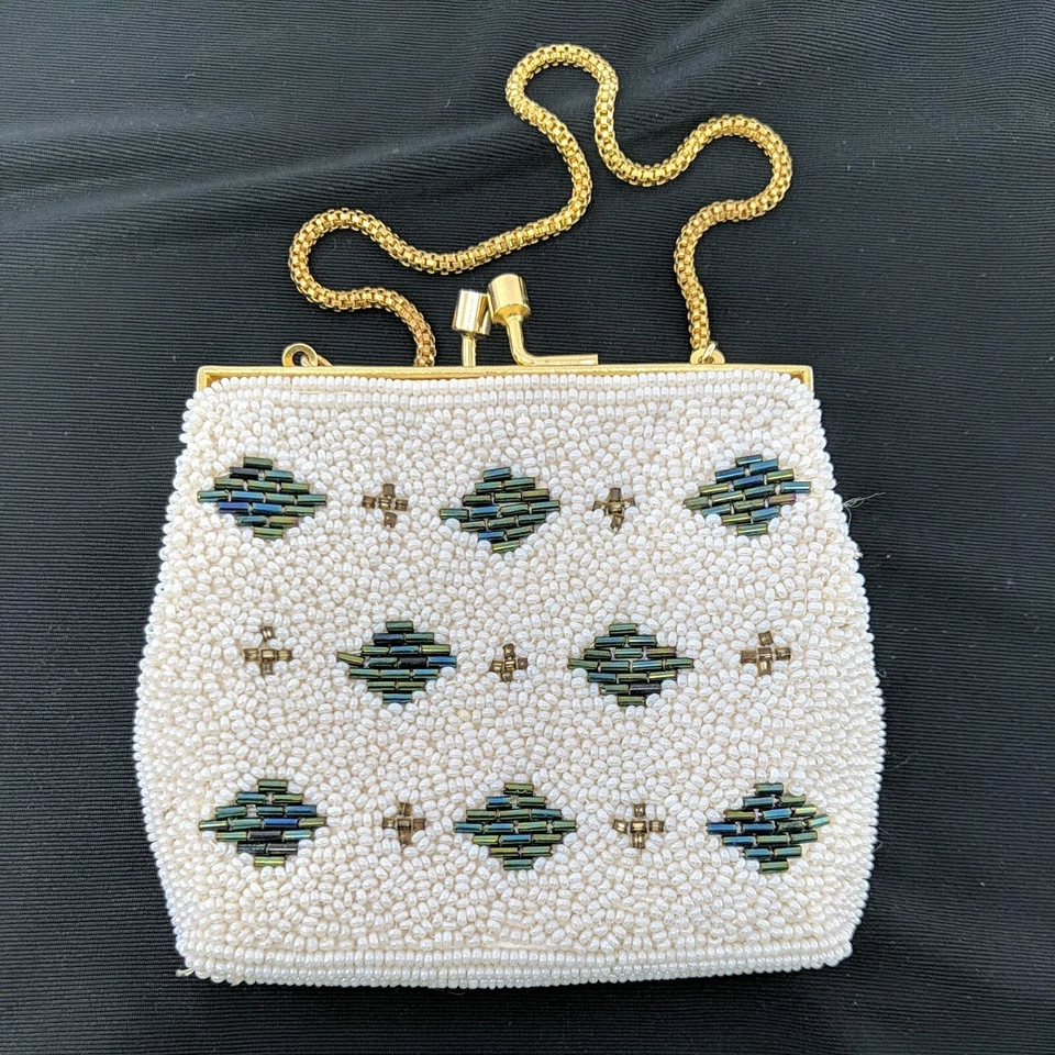 vintage Silk  beaded Small  Change  purse unbranded - Image 2 of 4