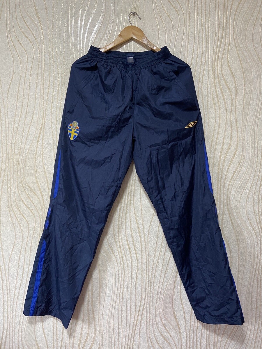 SWEDEN 2000s FOOTBALL SOCCER TRACKSUIT UMBRO sz XS MEN BLUE