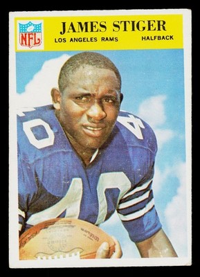 1966 Philadelphia Football Card #103 James Stiger