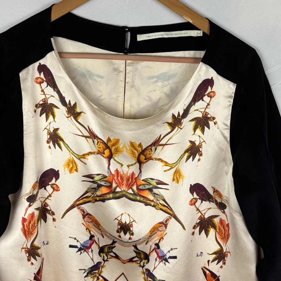 Mini vestido recto de seda manga larga para mujer talla L pájaros calle 12 de Cynthia Vincent Foto 2 de 4