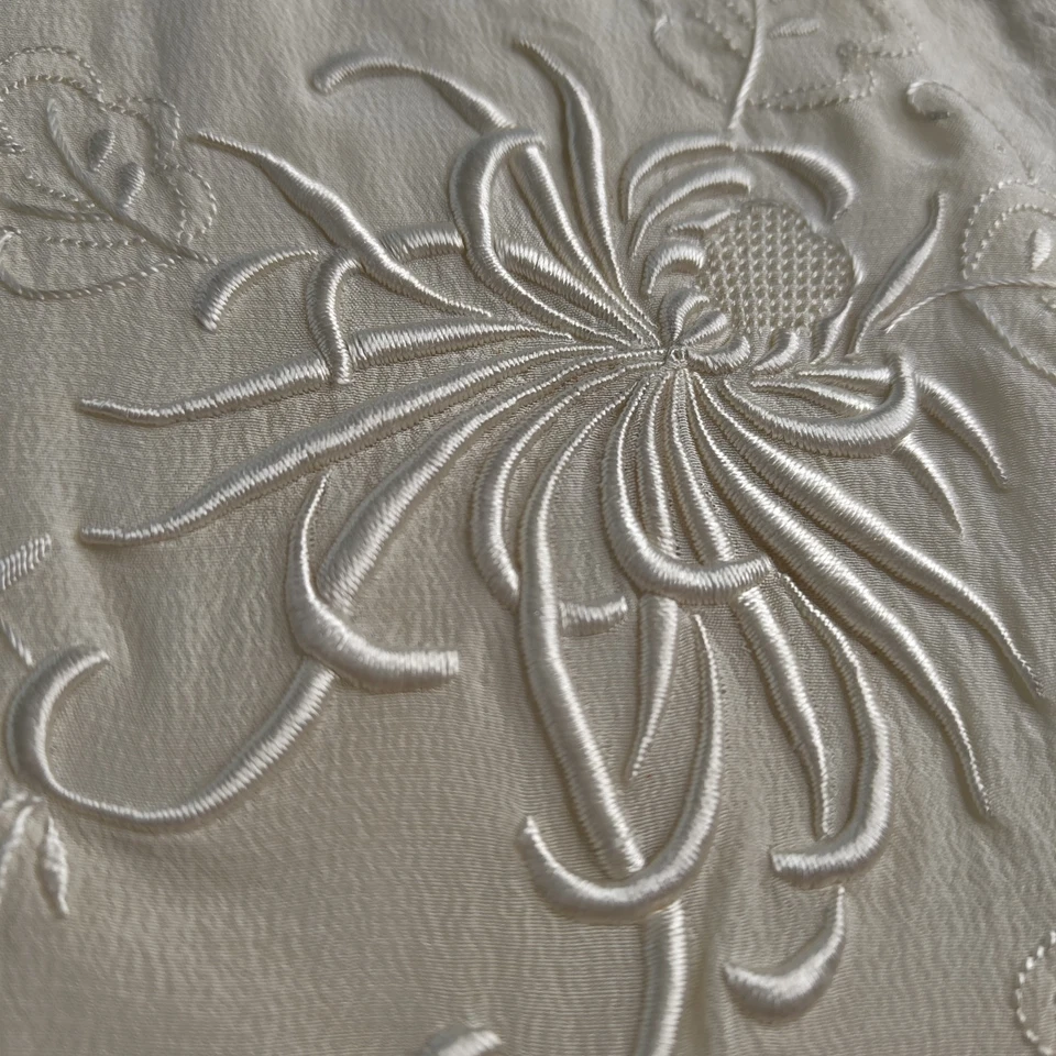 Vintage Chinese Blouse 100% Pure Silk Mandarin Collar White Sheer Embroidered  - image 3 of 4