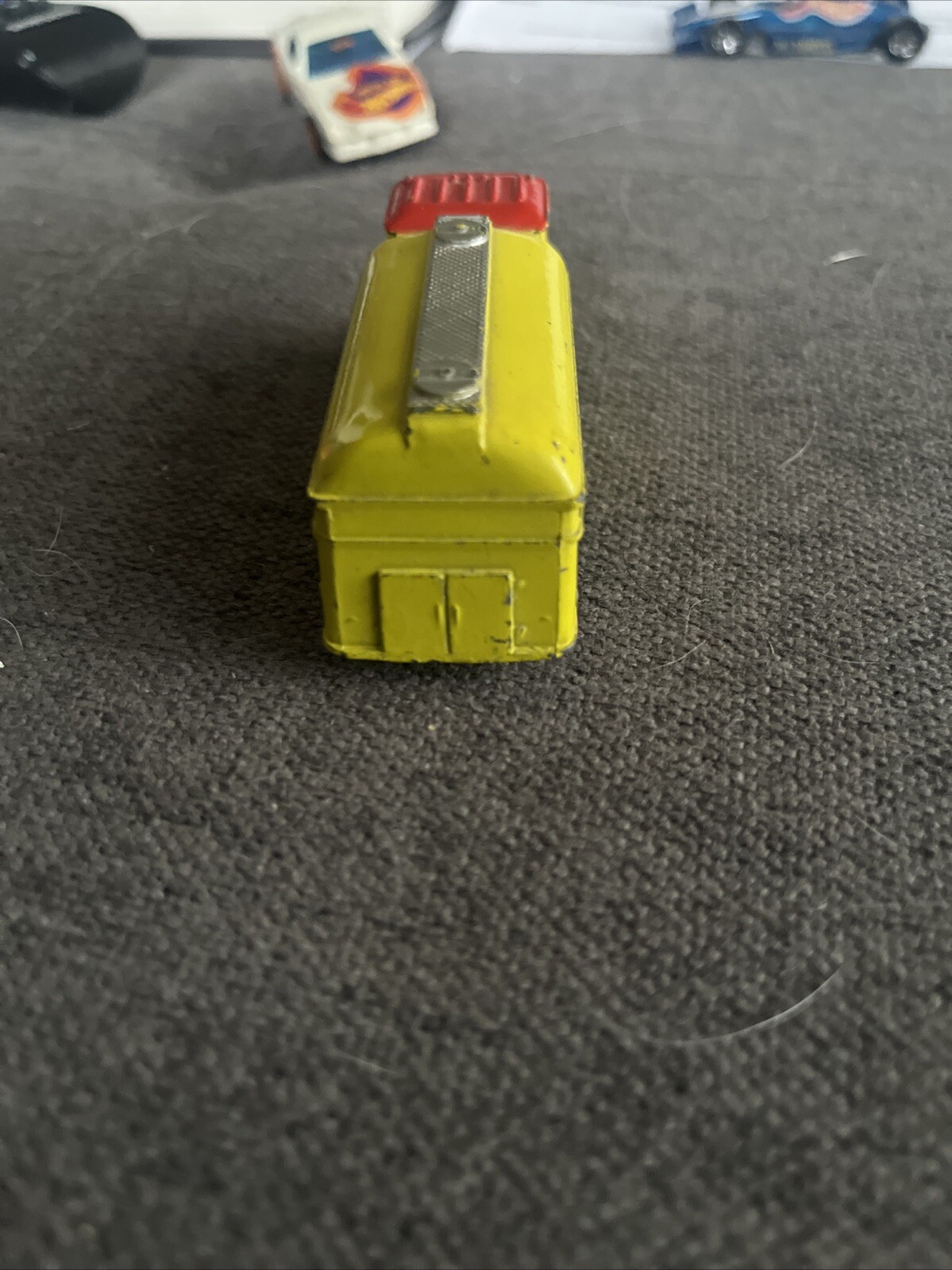 Foto 4 di 6