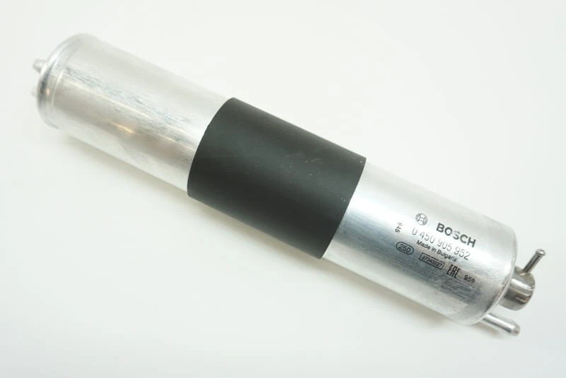 Filtro de gas combustible con regulador para BMW E46 325i, 325Ci, 330i, 330Ci, 330Xi BOSCH Foto 4 de 4