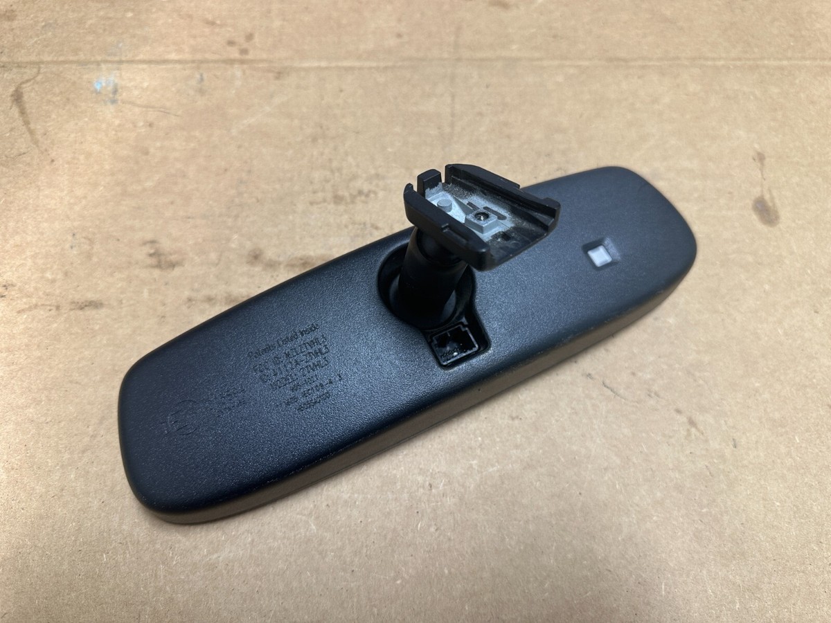 Subaru Legacy Auto-Dimming Mirror Compass w/Homelink 6. EC W/HOMELINK