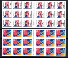 US Stamps- booklets- 2 varieties (G412)
