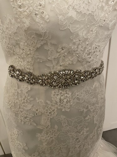 Wedding Dress Fits Size 10 Sparkling Lace Fishtail With DETACHABLE BELT - Picture 6 of 18