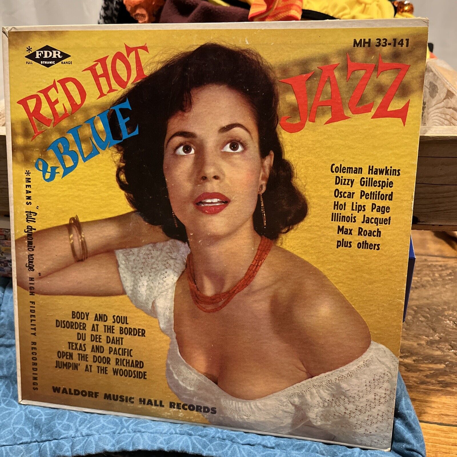 Jazz Red Hot & Blue 10” 33 Waldorf Music MH 33-141 Hawkins, Vibrant Cover Pic