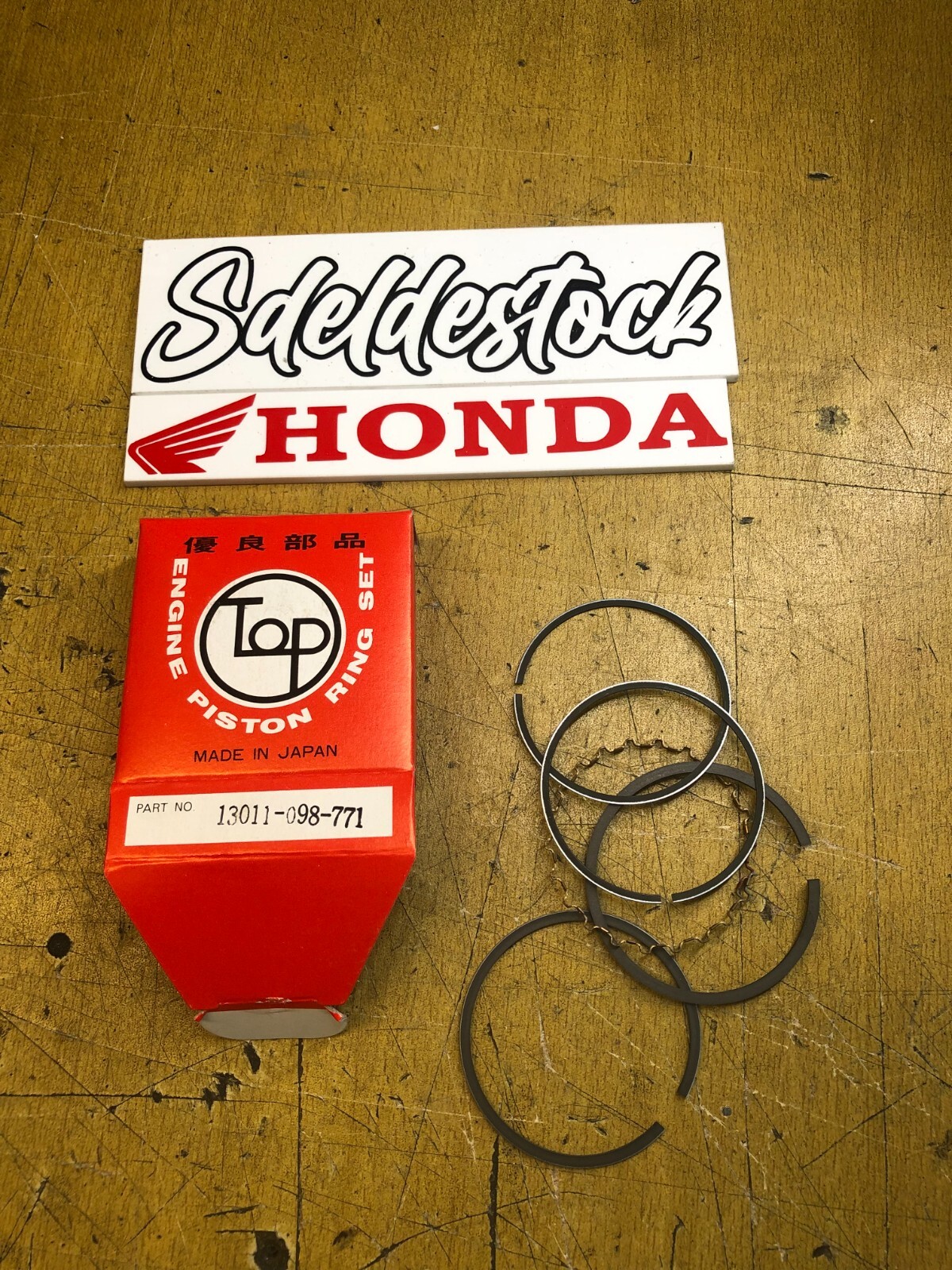 Jeu de segments Honda 13011-098-771 pour moteurs C70 et Cub de 70cc