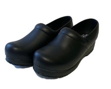 skechers non slip shoes womens