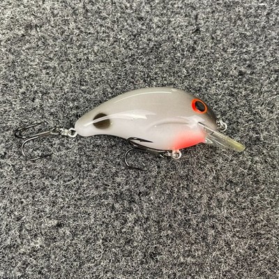 Pre-Pradco Bandit 100 Series Squarebill Crankbait - 196 Smokey (Rare)