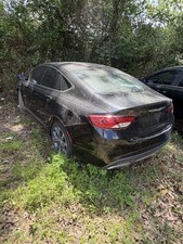 2015-2016 Chrysler 200 Radio Audio AM FM 5 Di...