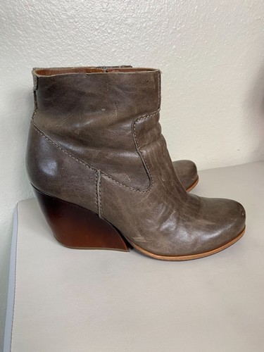 Kork Ease Michelle Brown Leather Ankle Boots Size 7 Grain Leather Wedge capsule - Picture 2 of 15