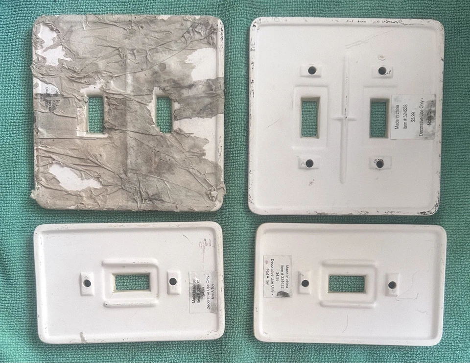 Juego de 4 placas de cala interruptor de luz de porcelana flor de lis a cuadros Foto 4 de 4